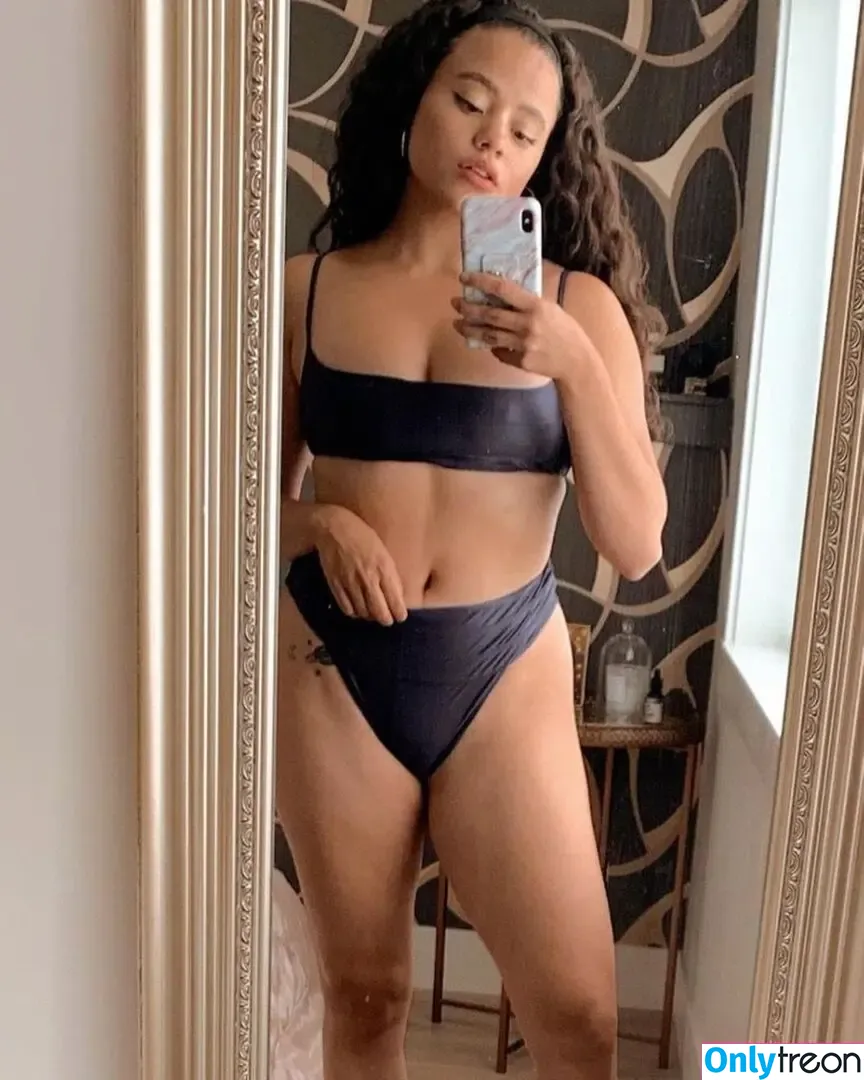 Sarah Jeffery nude photo #0135 (sarahmjeffery)