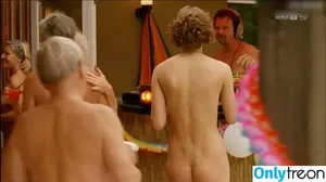 Sarah Kim Gries / sarah_superheld nude photo #0002