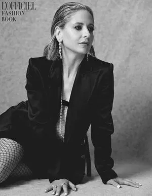 Sarah Michelle Gellar / sarahmgellar nude photo #0268