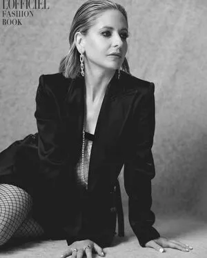 Sarah Michelle Gellar / sarahmgellar nude photo #0281
