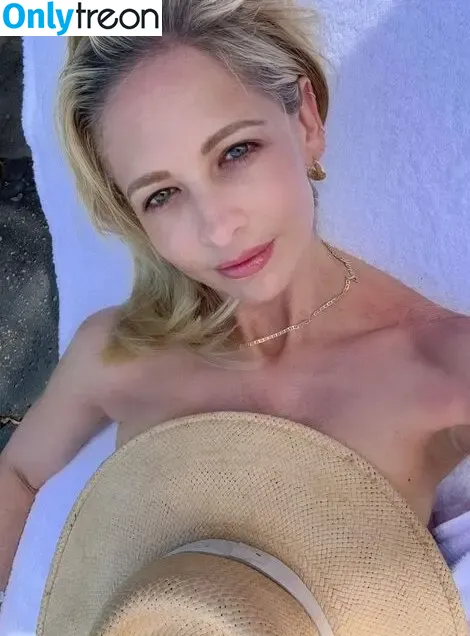 Sarah Michelle Gellar голая photo #0447 (sarahmgellar)