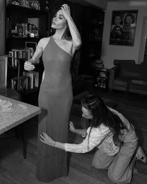 Sarah Shahi / sarahshahi nude photo #0298