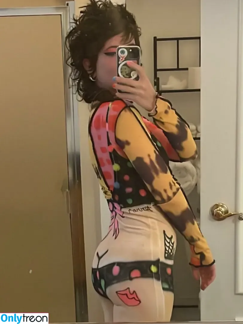 Sarah Sherman голая photo #0002 (Sarah Squirm from Saturday Night Live / sarahsquirm)