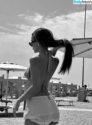 Sarah Theiler / sarah.theiler nude photo #0104