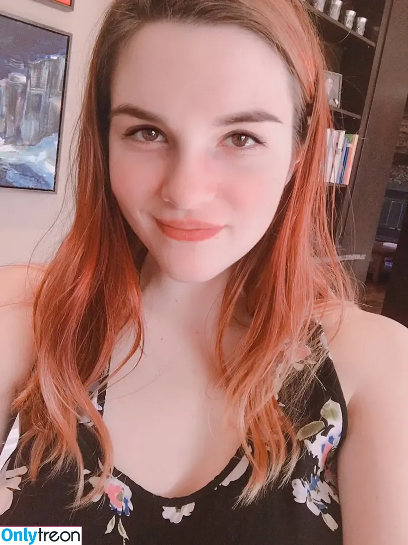 Sarah Z nude photo #0238 (heirrogant / marysuewriter / sarahz)
