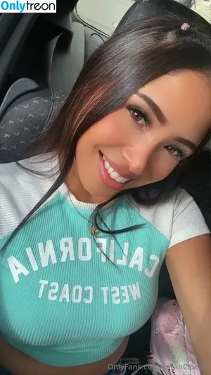 sarahlopez1 / sarahlopezoff фото голая #0181