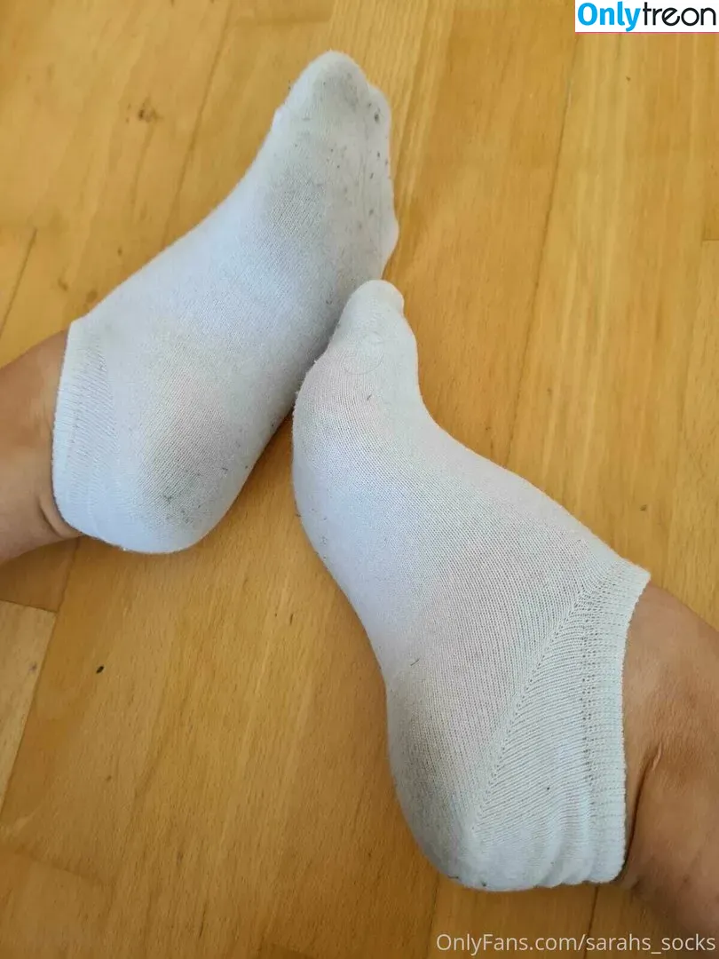 sarahs_socks nude photo #0009 (sarahs_socks)