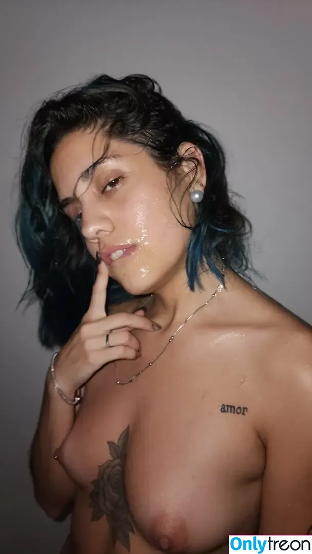 saralatinafree nude photo #0028 (saralatinalive)