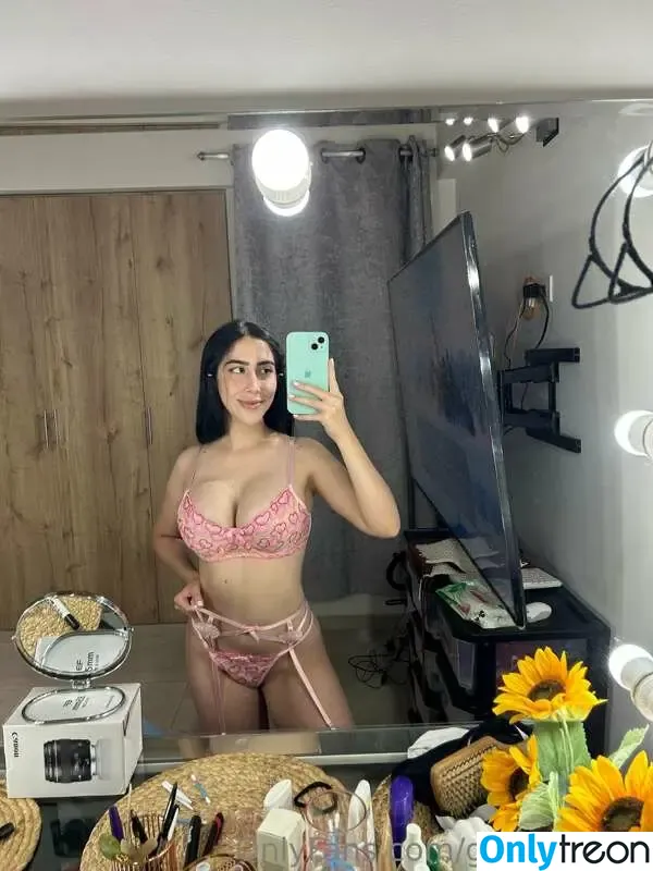 Saralia nude photo #0007 (gummies15)