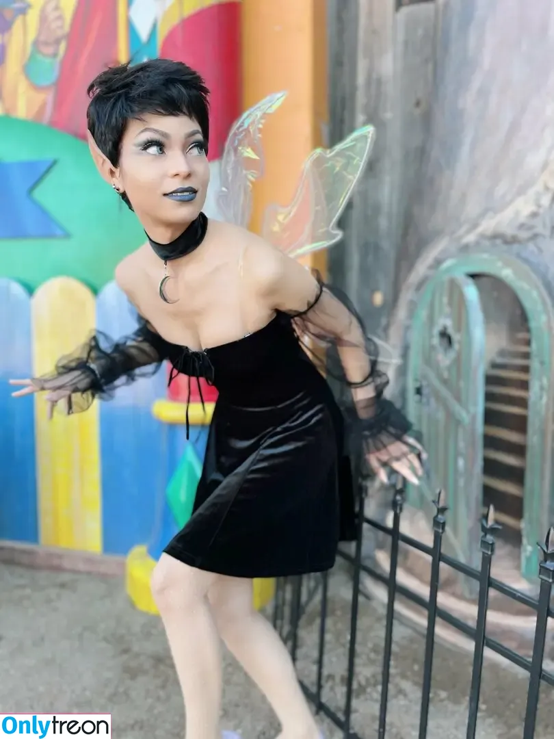 saramoni nude photo #0121 (saramonicosplay)