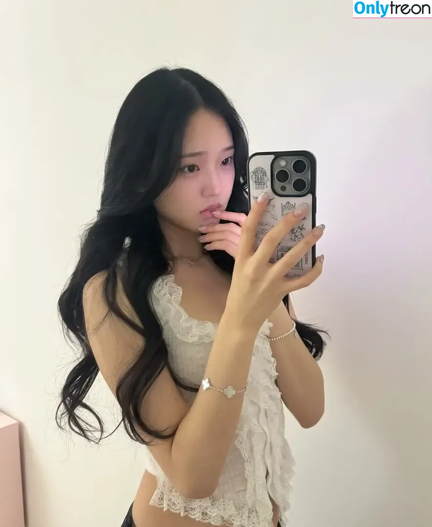 Saranghoe nude photo #0062 (Tracy Sohn)