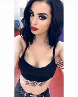 Saraya Bevis / realpaigewwe фото голая #0076