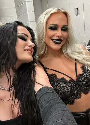 Saraya Bevis / realpaigewwe фото голая #0162