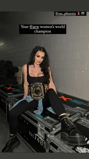 Saraya Bevis / realpaigewwe фото голая #0176