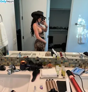 Saraya Bevis / realpaigewwe nude photo #0389