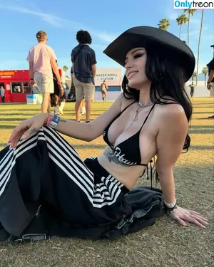 Saraya Bevis / realpaigewwe nude photo #0399