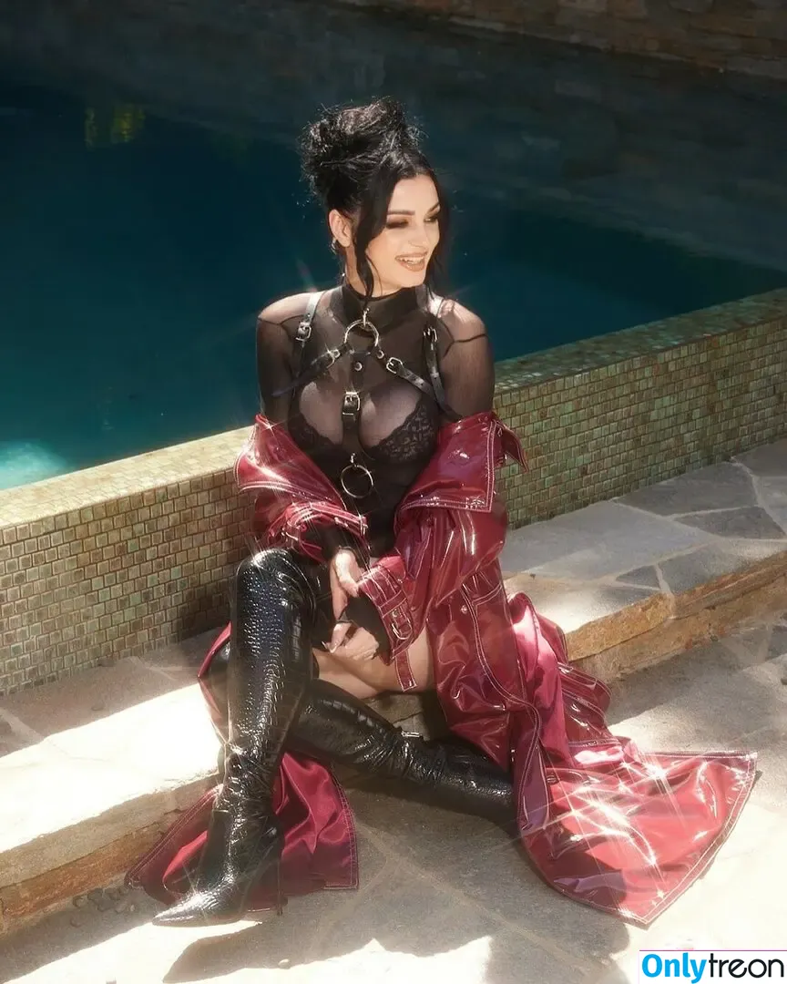 Saraya Bevis nude photo #0417 (realpaigewwe)