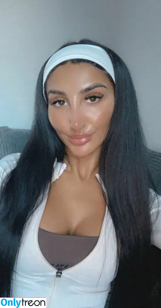 Sarina Jasmine голая photo #0073 (sarinajasmine / sarinajasminee)
