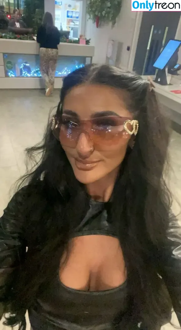 Sarina Jasmine голая photo #0087 (sarinajasmine / sarinajasminee)