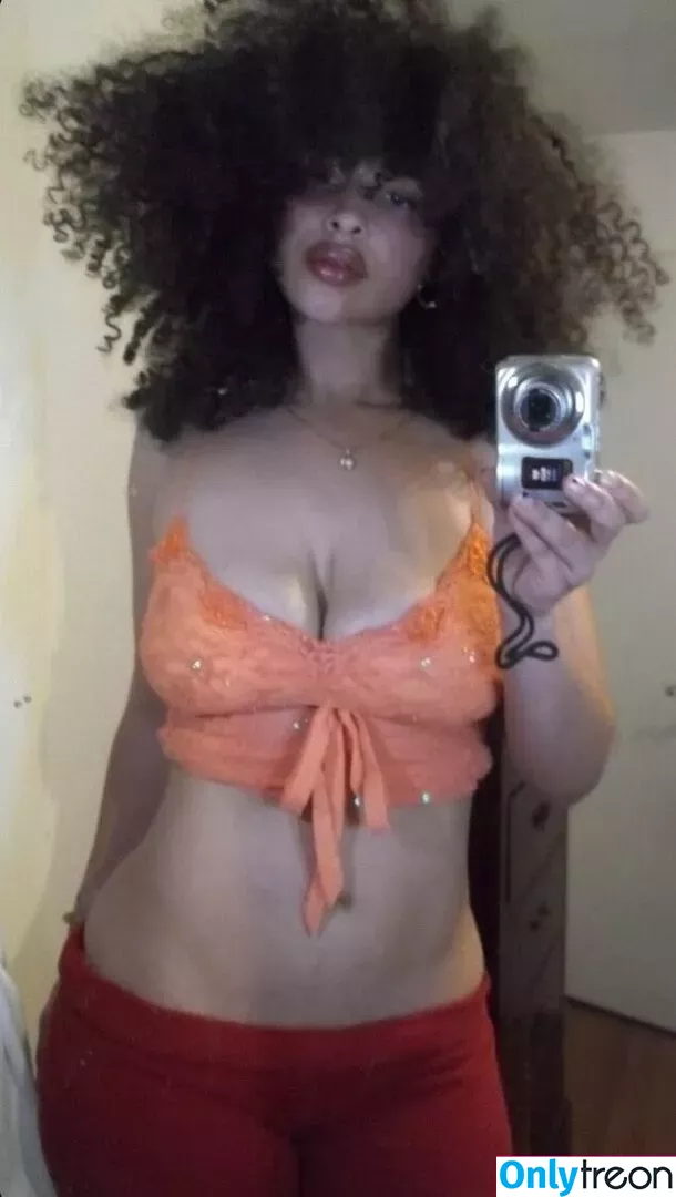 Sarina nude photo #0212 (sarinahavok / svrinx)
