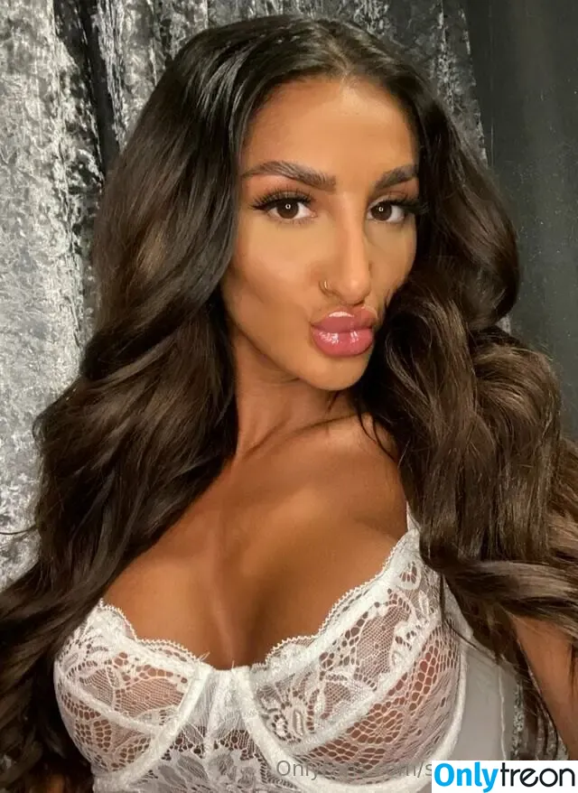 sarinajasmine nude photo #0006 (sarinajasminee)