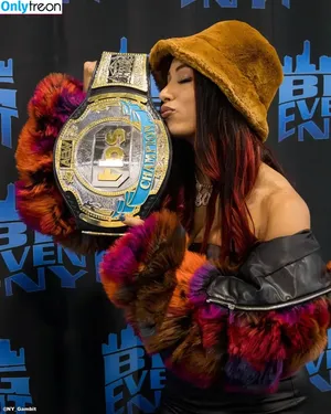 Sasha Banks / sashabankswwe / soxysasha фото голая #1568