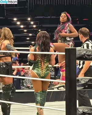 Sasha Banks / sashabankswwe / soxysasha фото голая #1574