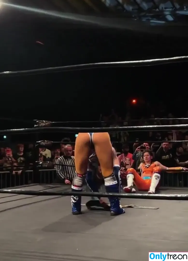 Sasha Banks голая photo #1679 (sashabankswwe / soxysasha)
