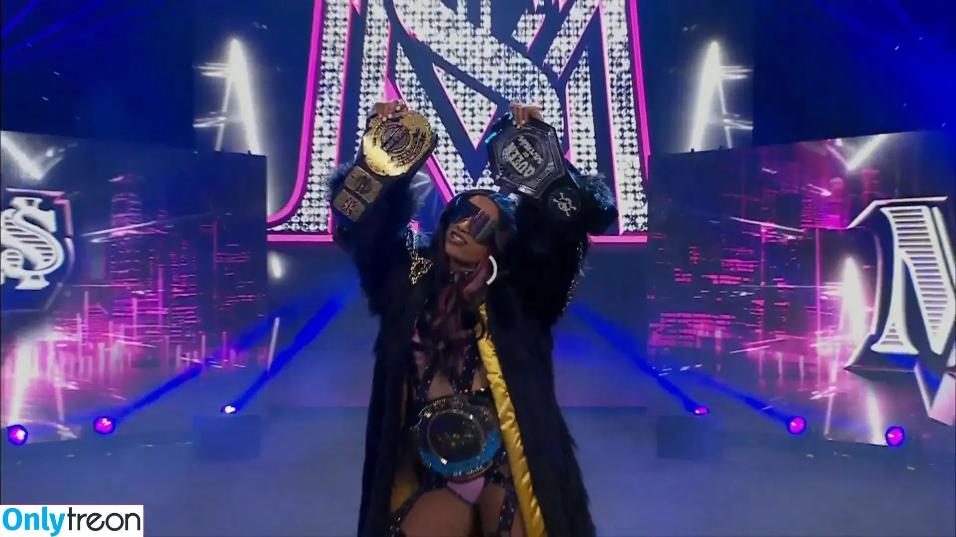 Sasha Banks голая photo #1713 (sashabankswwe / soxysasha)