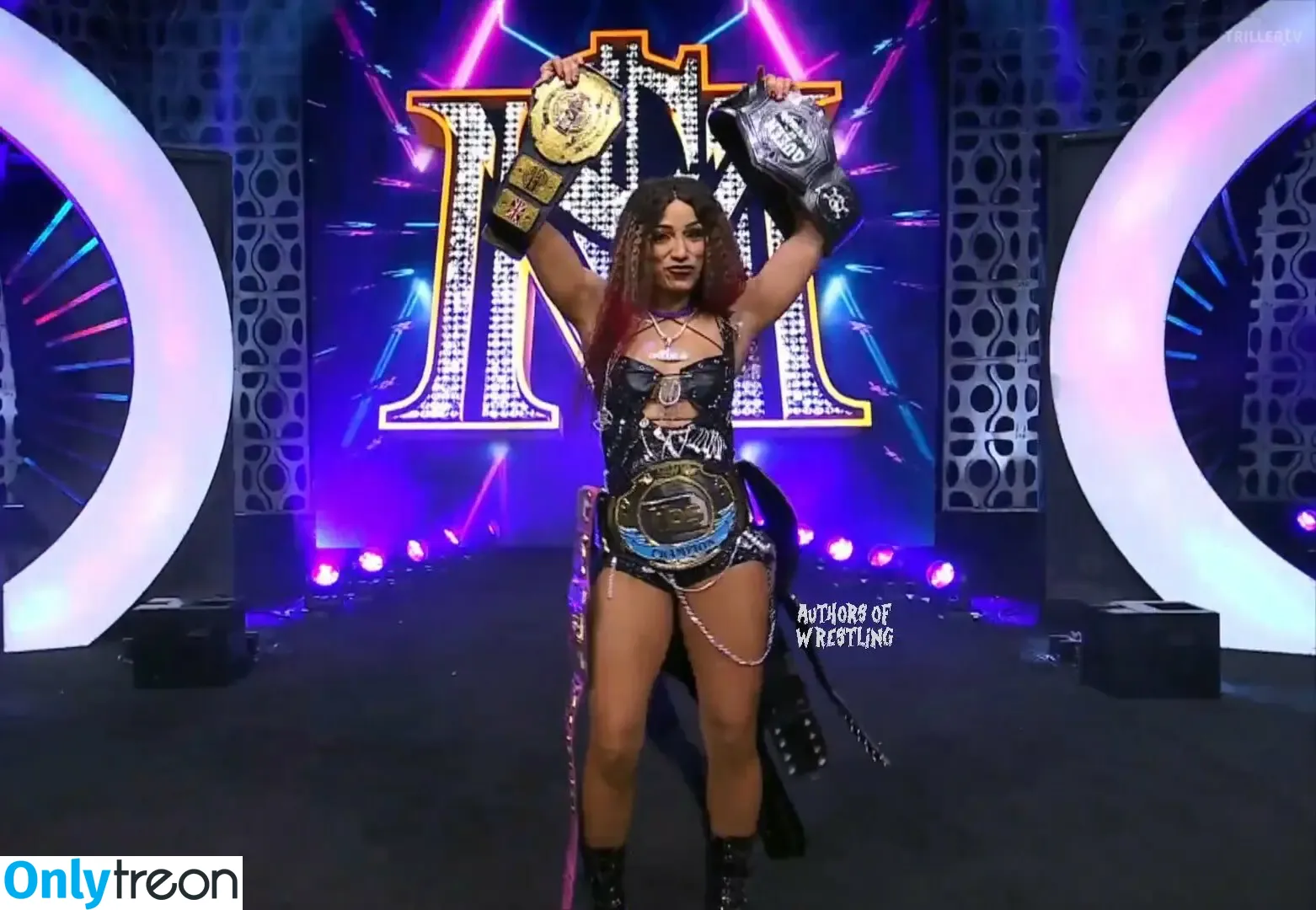 Sasha Banks nude photo #1942 (sashabankswwe / soxysasha)