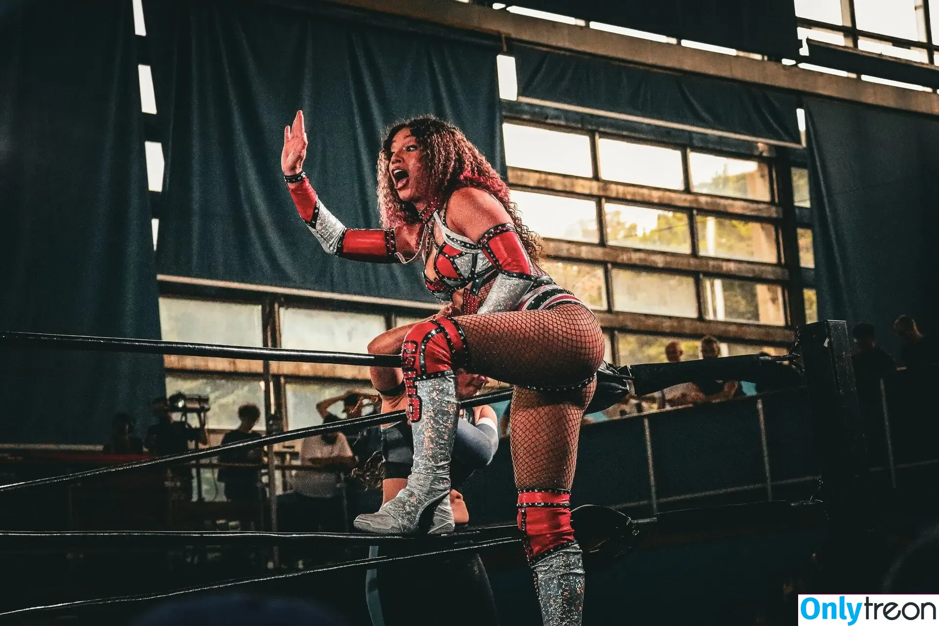 Sasha Banks nude photo #1956 (sashabankswwe / soxysasha)