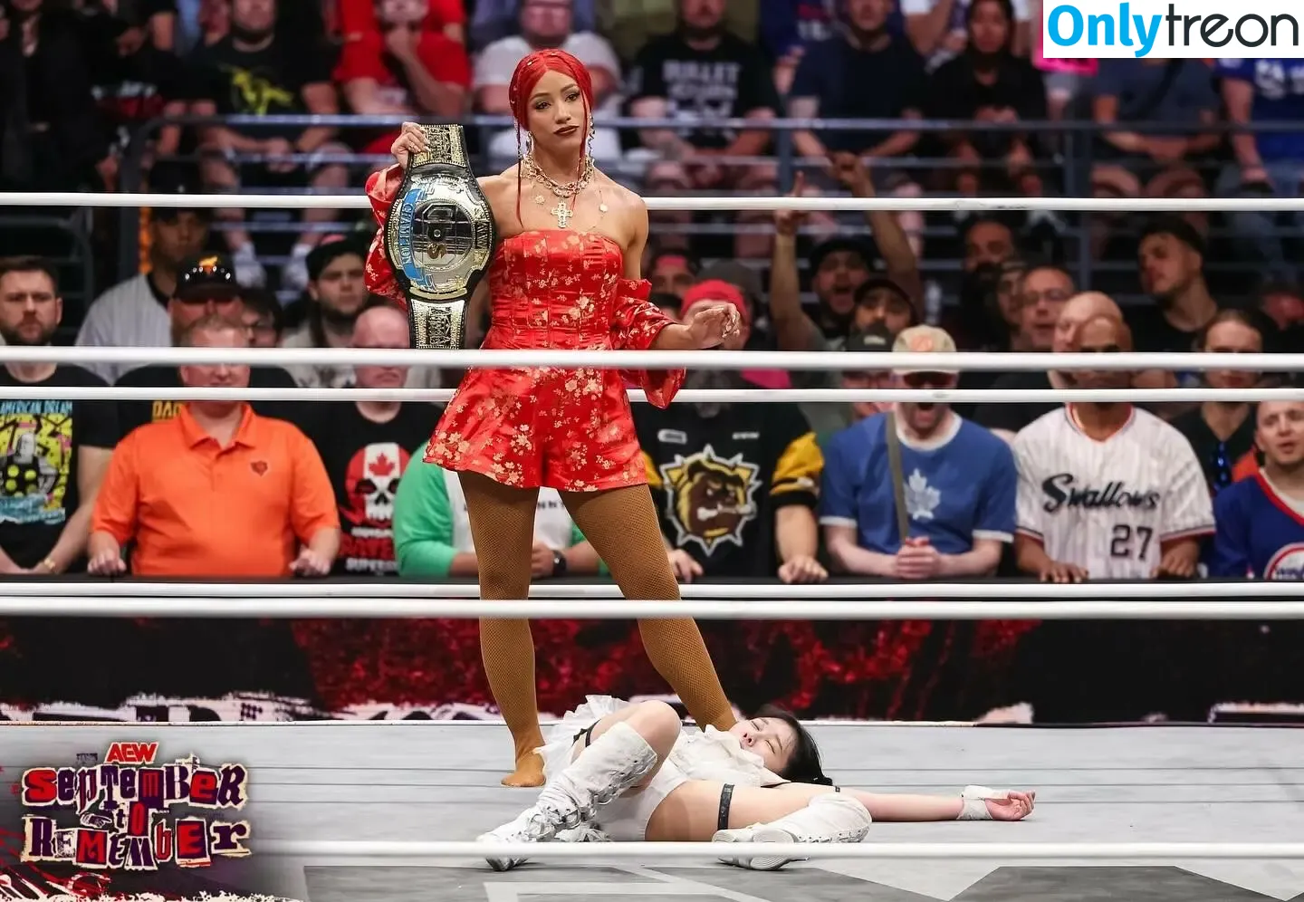 Sasha Banks nude photo #1984 (sashabankswwe / soxysasha)
