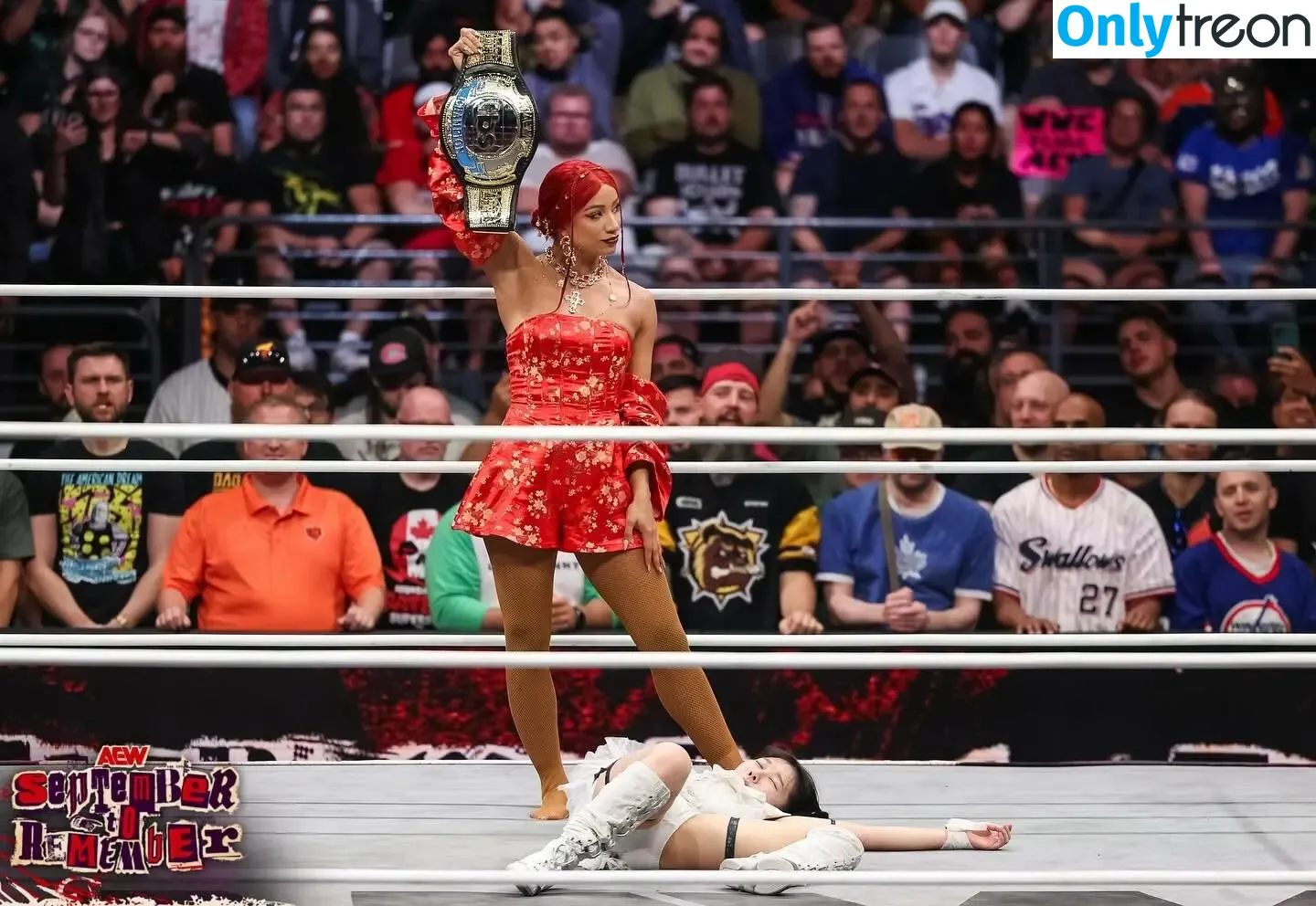 Sasha Banks nude photo #1985 (sashabankswwe / soxysasha)
