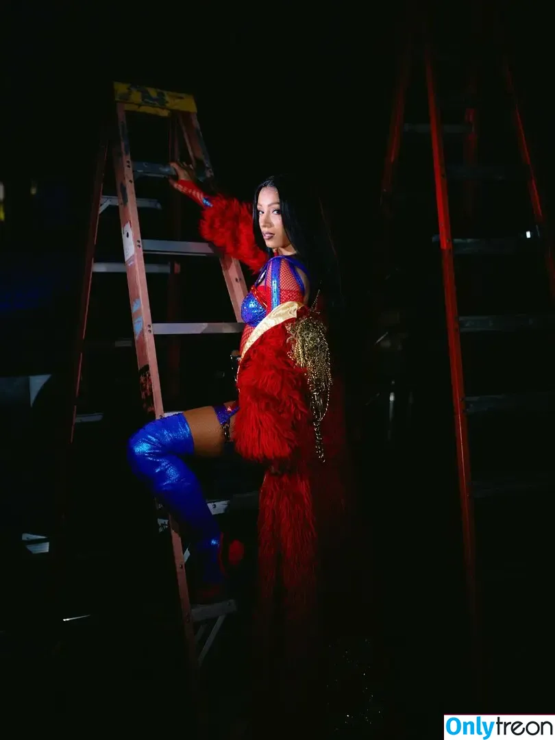 Sasha Banks nude photo #2036 (sashabankswwe / soxysasha)