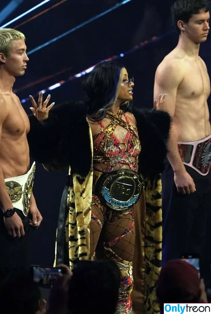 Sasha Banks nude photo #2045 (sashabankswwe / soxysasha)