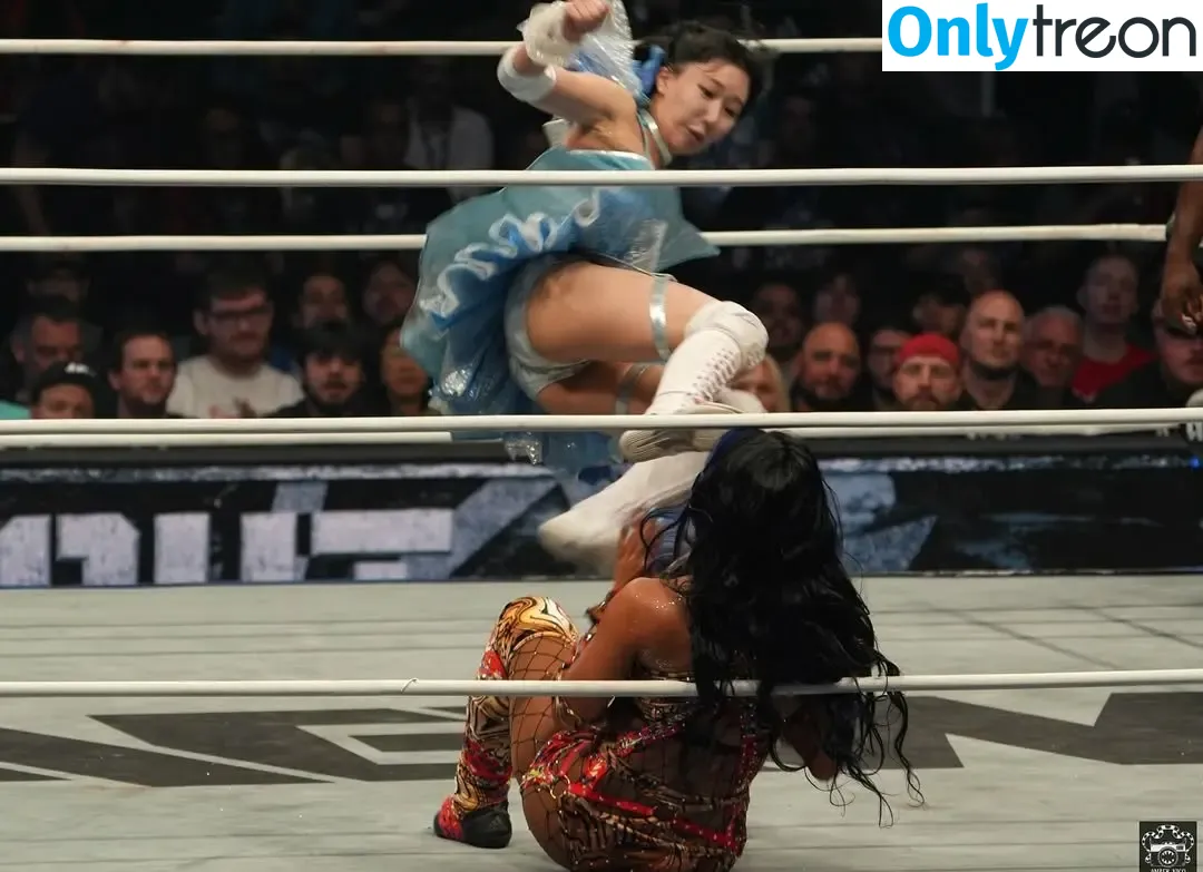 Sasha Banks голая photo #2050 (sashabankswwe / soxysasha)