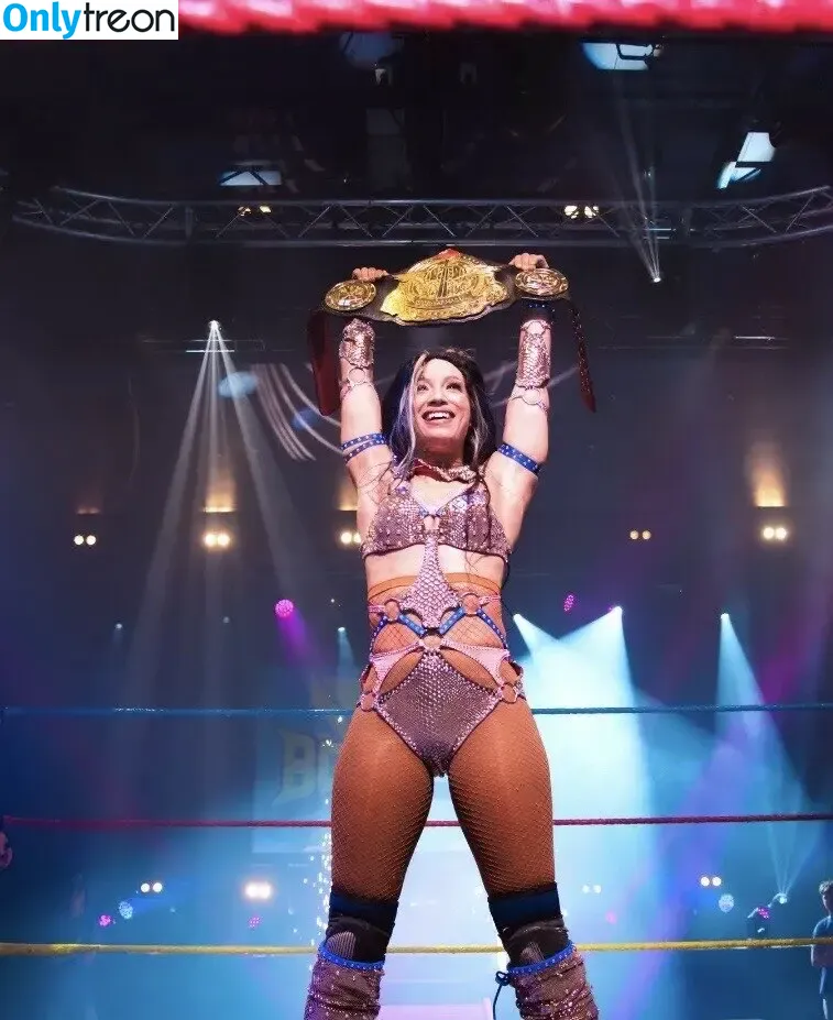 Sasha Banks nude photo #2074 (sashabankswwe / soxysasha)
