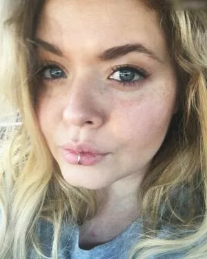 Sasha Pieterse / sashapieterse фото голая #0141