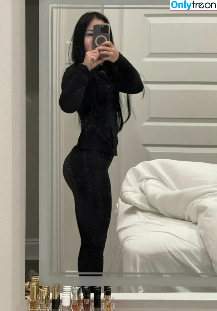 Sashaaaxoxo nude photo #0007 (realsashakira / sashakira)