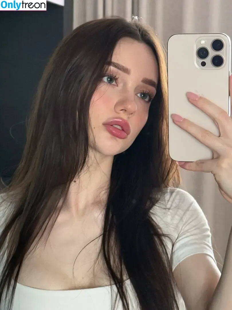 Sasherraa nude photo #0119 (Sasherraa)