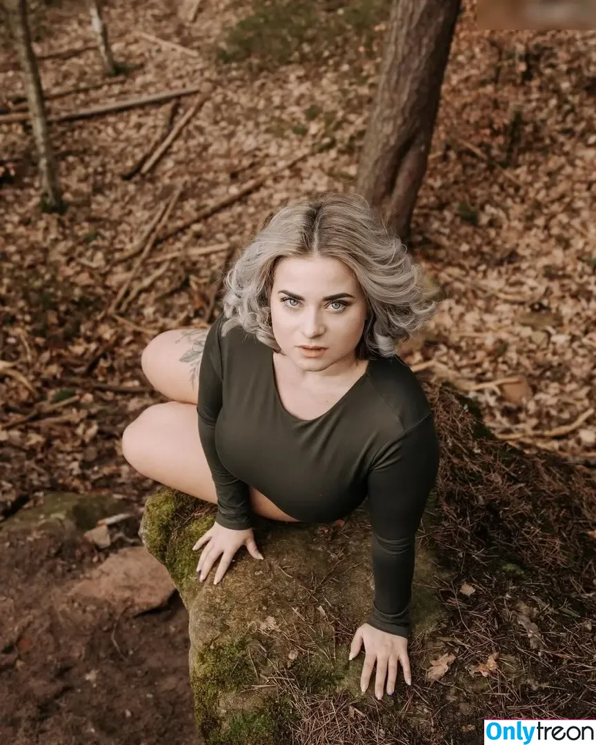 Saskia Rüdiger голая photo #0009 (saskiaruediger)
