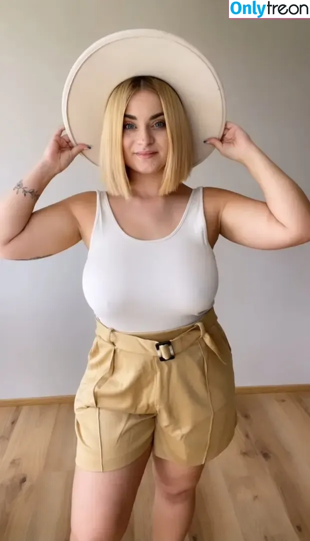 Saskia Rüdiger голая photo #0020 (saskiaruediger)
