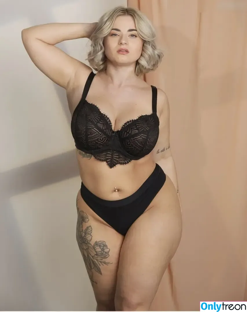 Saskia Rüdiger голая photo #0034 (saskiaruediger)