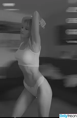 Saskia Tatjana Prang / mrs_black_cbr nude photo #0009