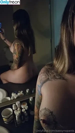sassynopants / sassynopantscreations nude photo #0047