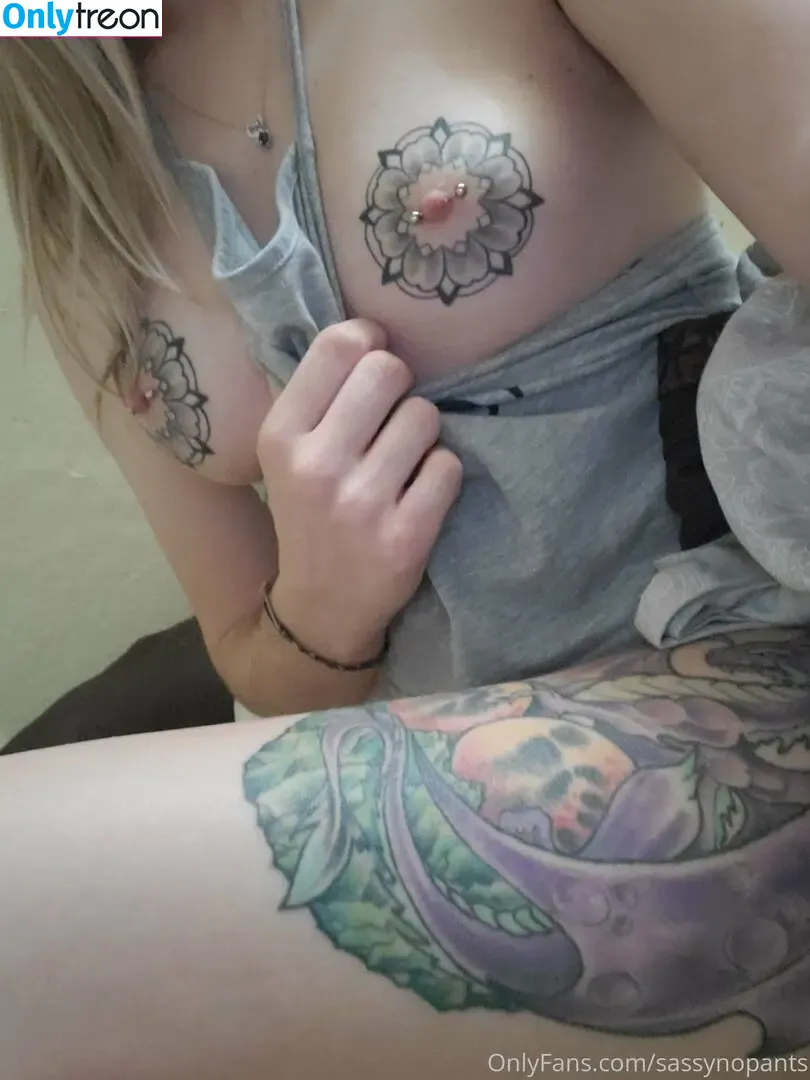 sassynopants nude photo #0027 (sassynopantscreations)