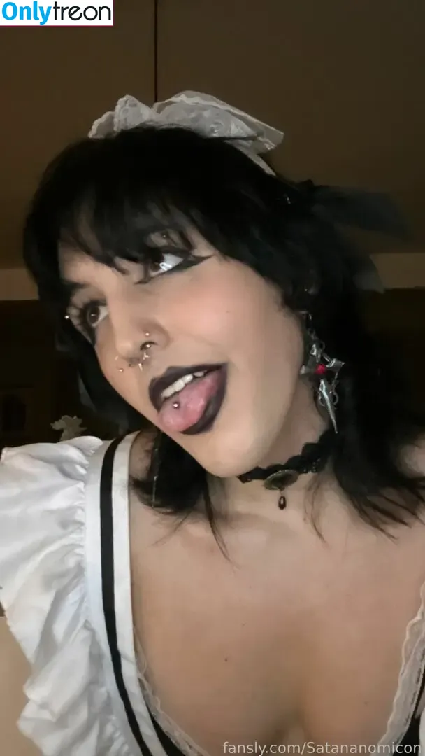 Satananomicon голая photo #0039 (Satananomicon)