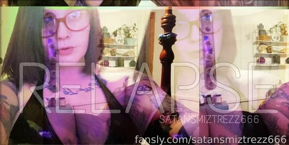 satansmiztrezz666 / satans_whore666 фото голая #0426