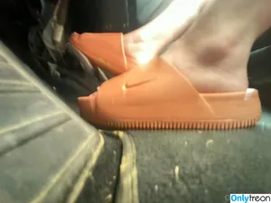 sativaskies / ogfeet2 фото голая #0137