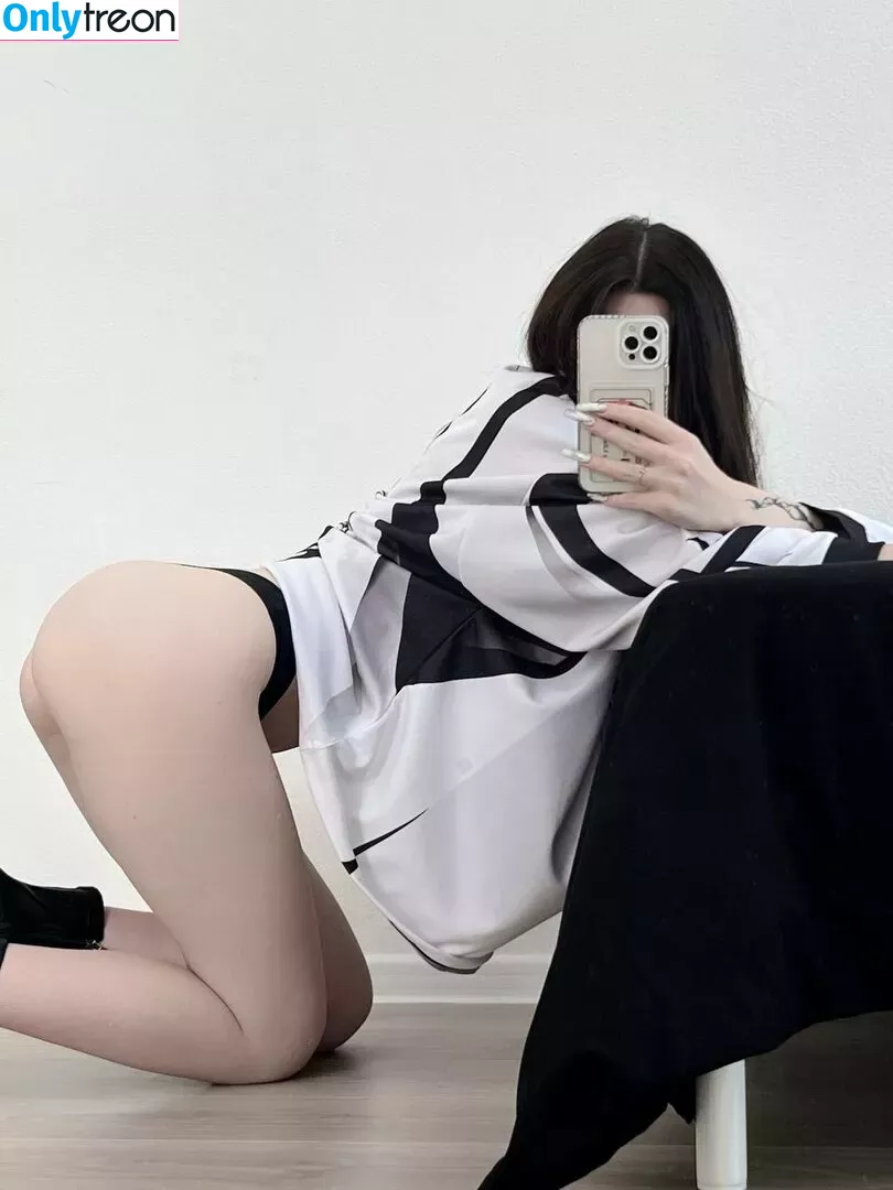 saucensta nude photo #0178 (saucensta)